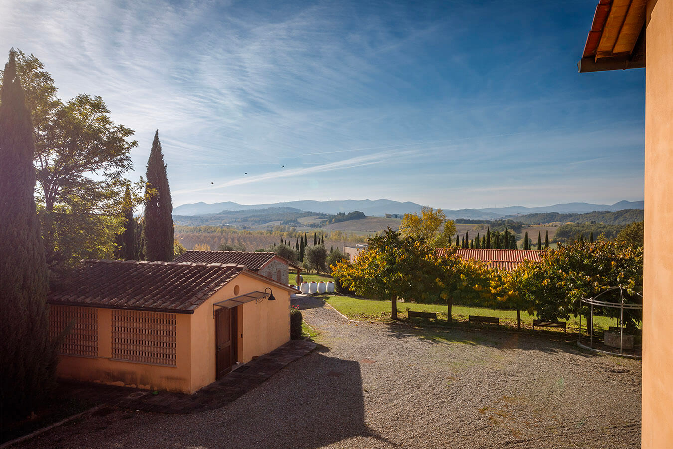 palaie_0006_Esterno casina